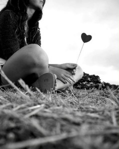 EU TE AMO NÃO DIZ TUDO!